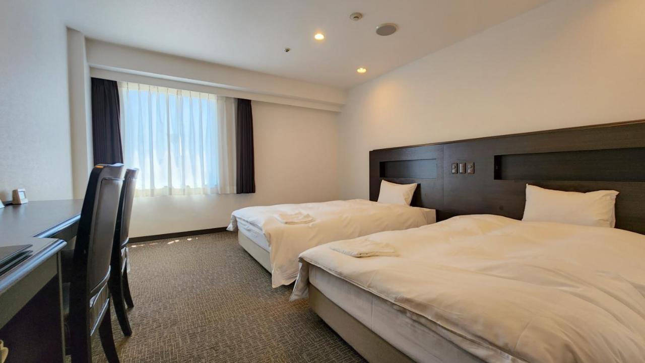 Platon Hotel Йоккаити Экстерьер фото